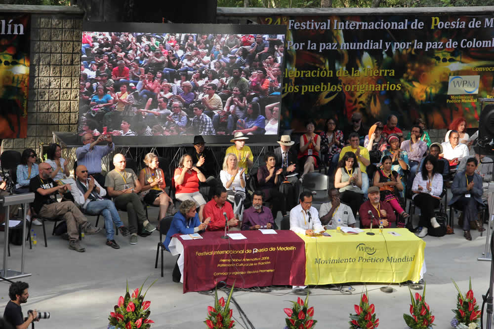 Dacia Maraini (Italai), Luo Ying (República Popular China), Horacio Benavides (Colombia), Juan Gregorio Regino (Nación Mazateca, México), Oumar Farouk Sesay (Sierra Leona), Metin Cengiz (Turquía). © #24FIPM. Photo: Natalia Rendón